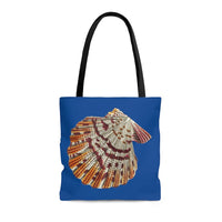 Mantle Scallop Sea Shell Illustration Tote Bag